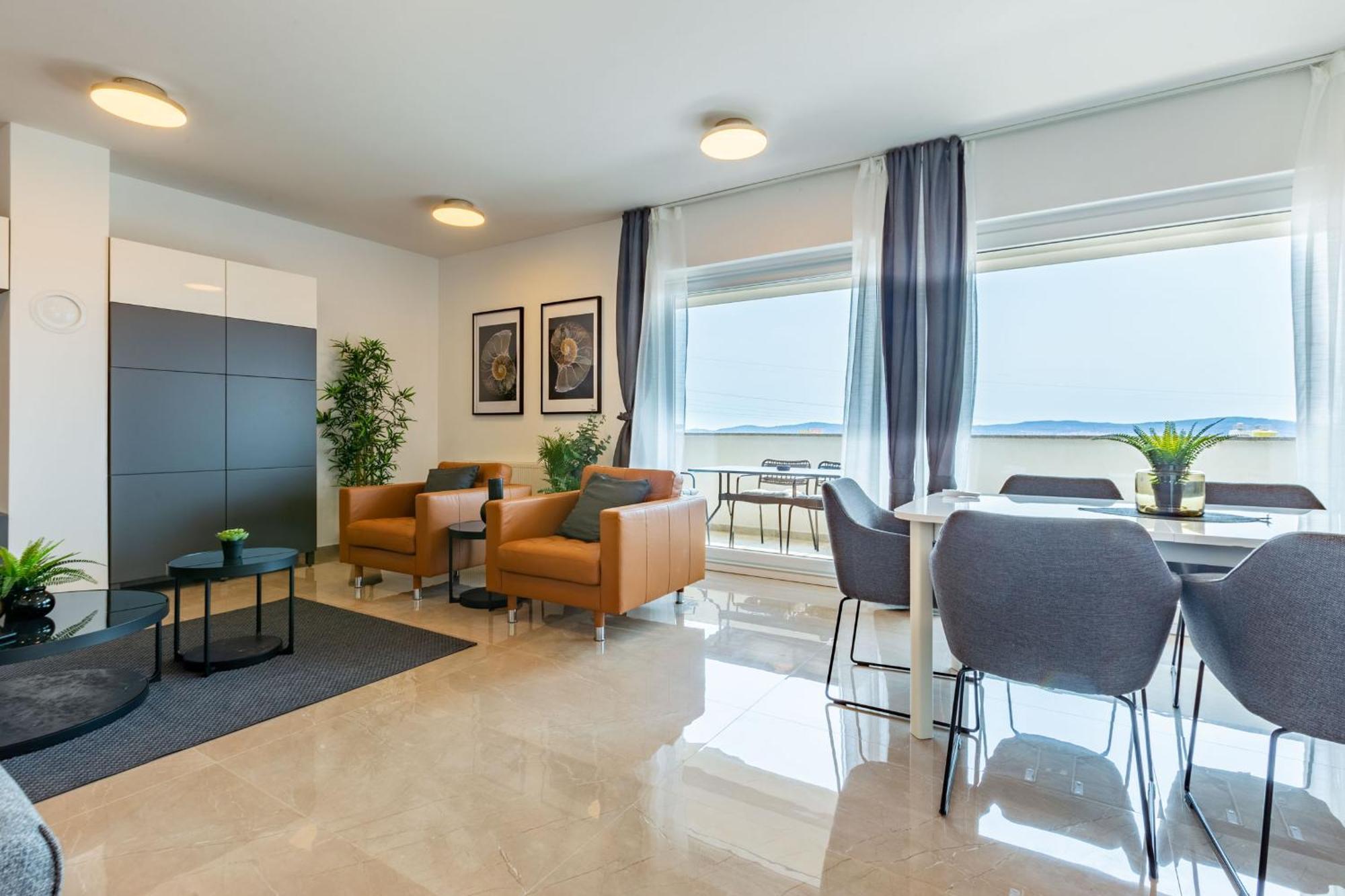 Lpl Luxury
